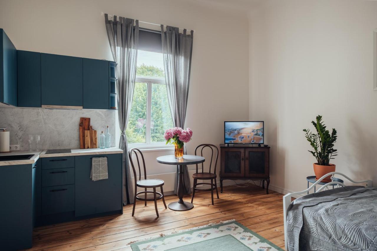 Olive Apartment Liepaja Luaran gambar