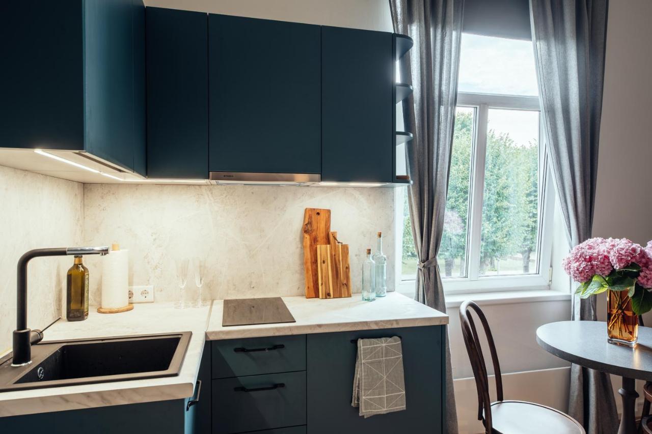 Olive Apartment Liepaja Luaran gambar