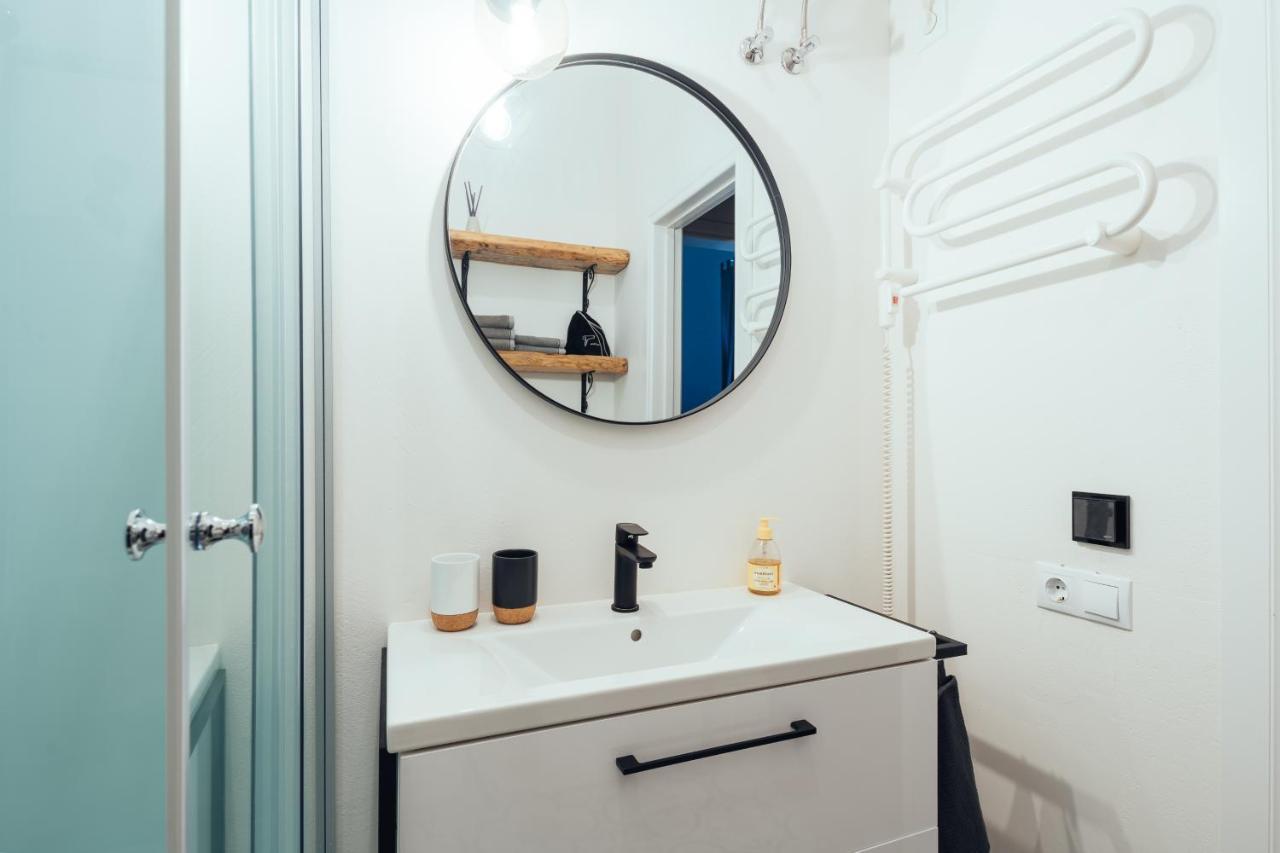 Olive Apartment Liepaja Luaran gambar
