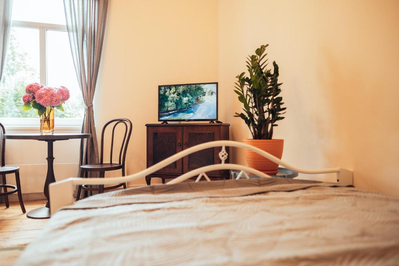 Olive Apartment Liepaja Luaran gambar